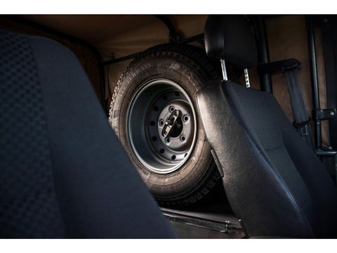 Land Rover Defender 2.2 D HT 90" SE | Cabriolet | 2 persoons