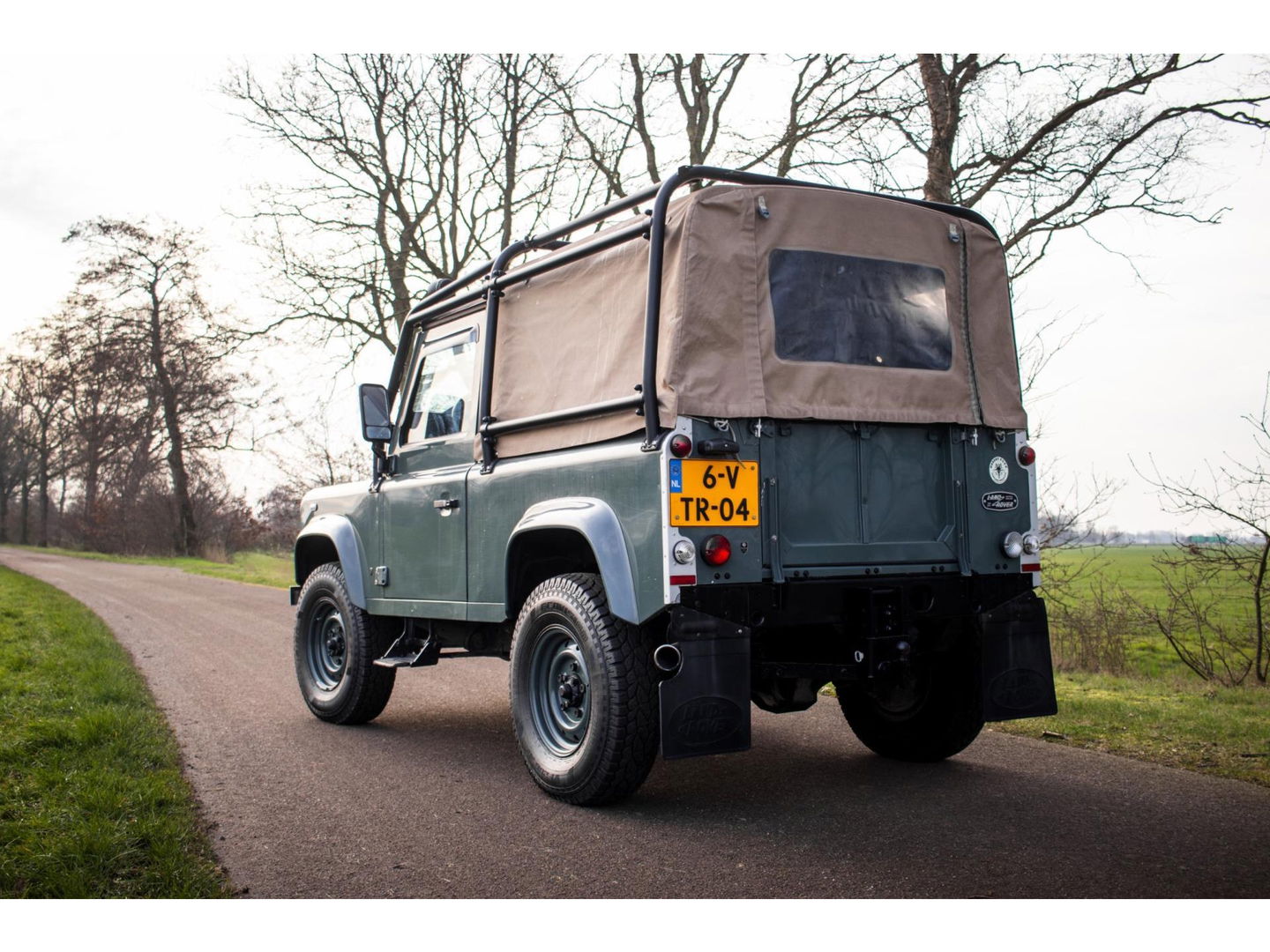 Land Rover Defender 2.2 D HT 90" SE | Cabriolet | 2 persoons