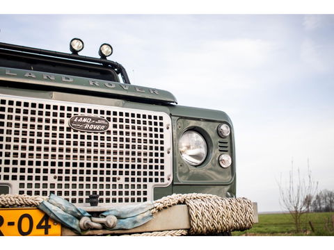 Land Rover Defender 2.2 D HT 90" SE | Cabriolet | 2 persoons