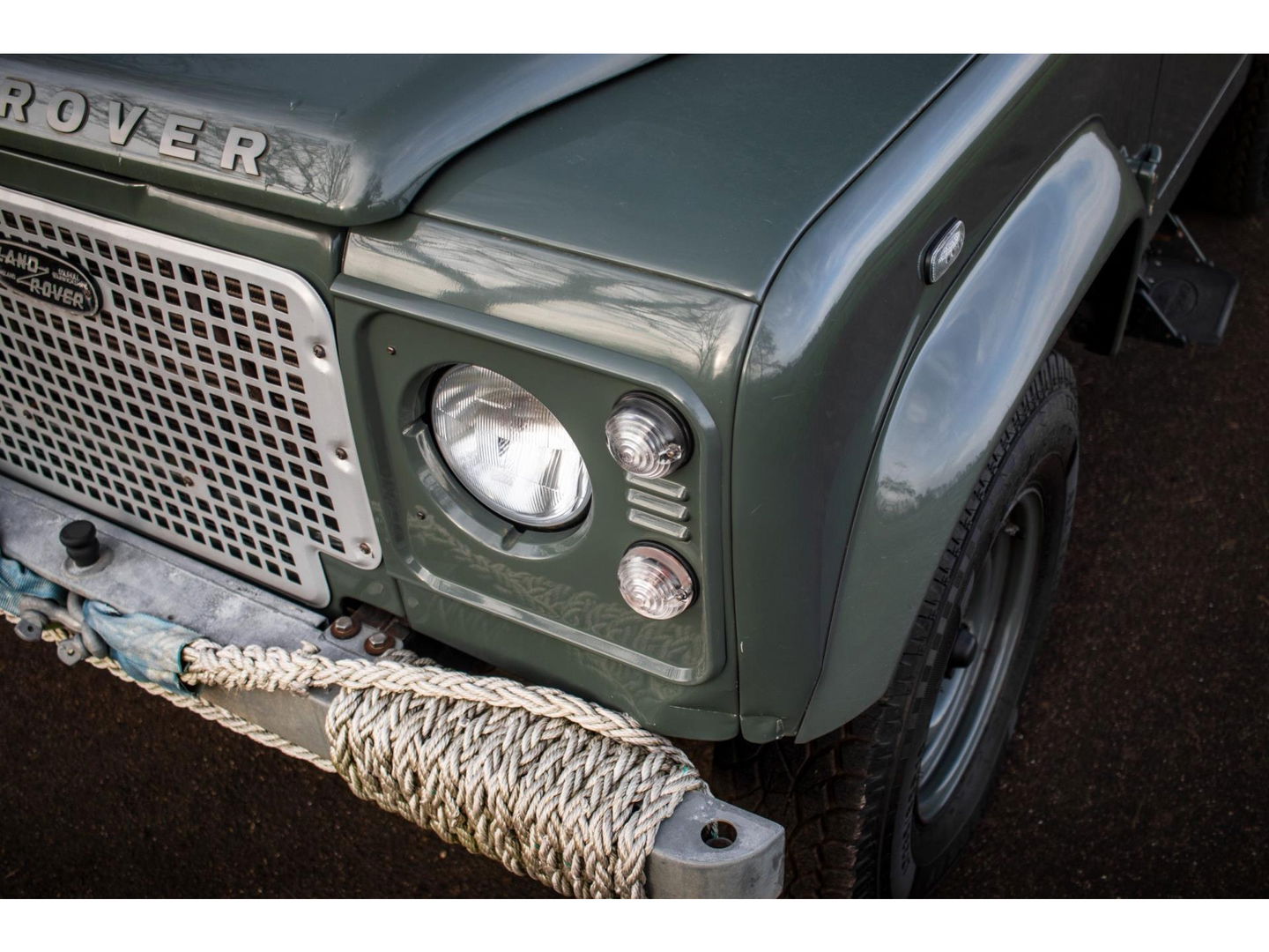 Land Rover Defender 2.2 D HT 90" SE | Cabriolet | 2 persoons