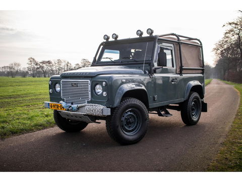 Land Rover Defender 2.2 D HT 90" SE | Cabriolet | 2 persoons