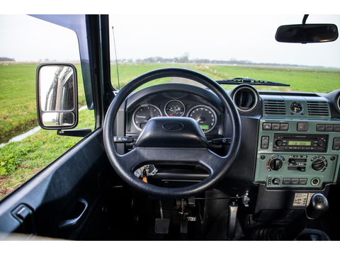Land Rover Defender 2.2 D HT 90" SE | Cabriolet | 2 persoons