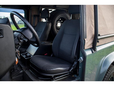 Land Rover Defender 2.2 D HT 90" SE | Cabriolet | 2 persoons