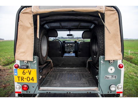 Land Rover Defender 2.2 D HT 90" SE | Cabriolet | 2 persoons