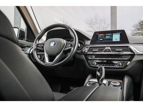 BMW 5 Serie 520i Executive Sportline Automaat | Slechts 59.000 km!