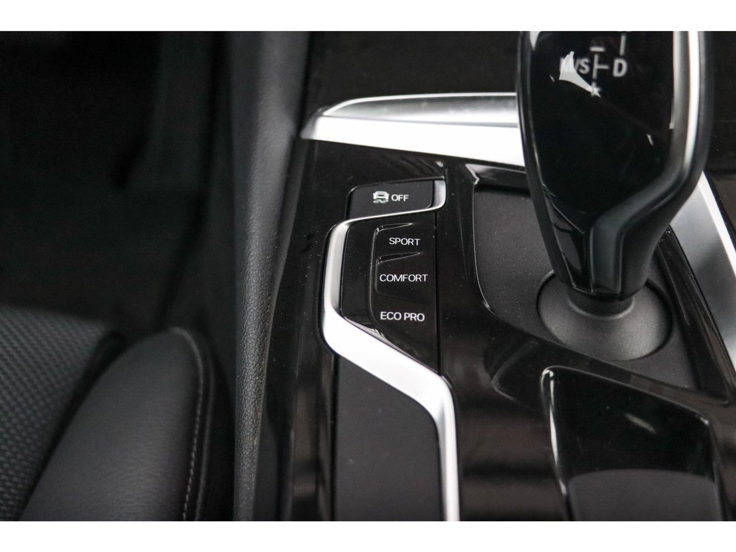 BMW 5 Serie 520i Executive Sportline Automaat | Slechts 59.000 km!