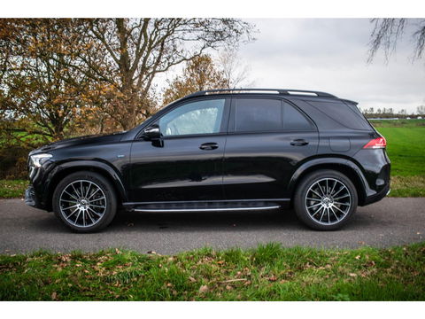 Mercedes-Benz GLE 350de 4MATIC AMG Line | Camera