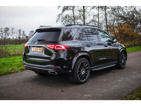 Mercedes-Benz GLE 350de 4MATIC AMG Line | Camera