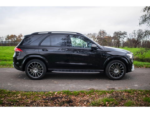 Mercedes-Benz GLE 350de 4MATIC AMG Line | Camera