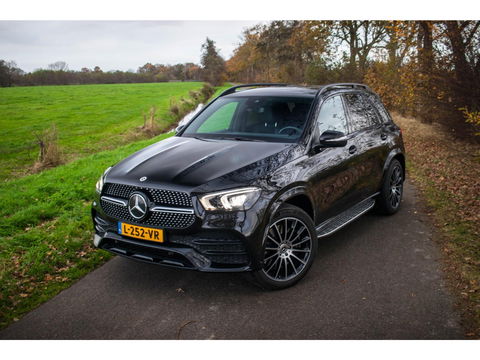 Mercedes-Benz GLE 350de 4MATIC AMG Line | Camera