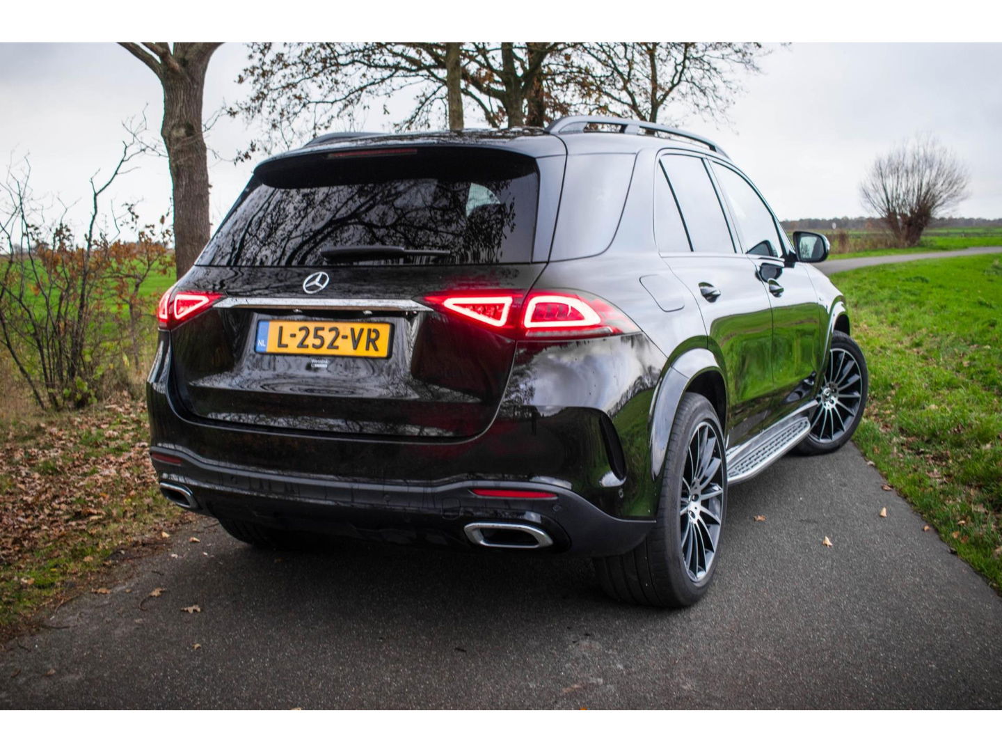 Mercedes-Benz GLE 350de 4MATIC AMG Line | Camera