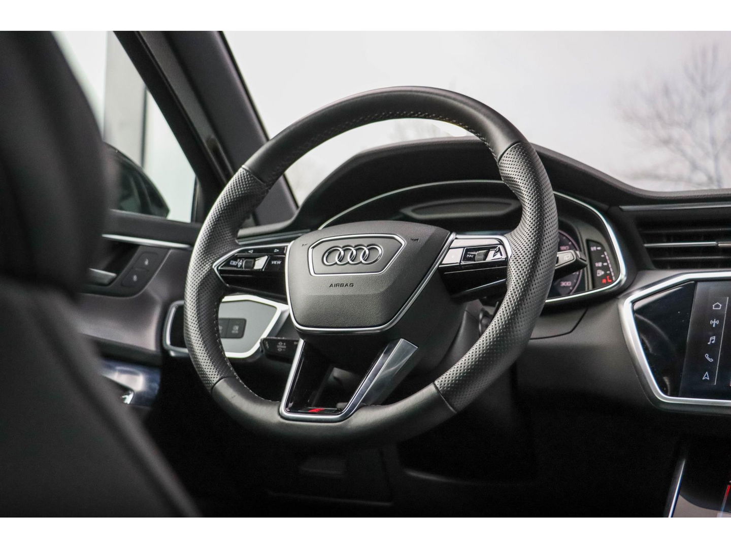 Audi A6 Avant 55 TFSI e Quattro S-Line Competition