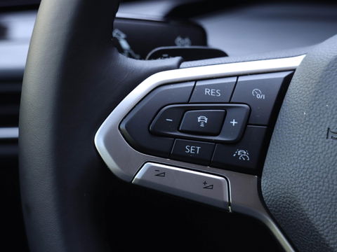 Volkswagen Golf 1.5 eTSI Style DSG 150PK | 17 inch | IQ Light | Alcantara | Memory | Camera