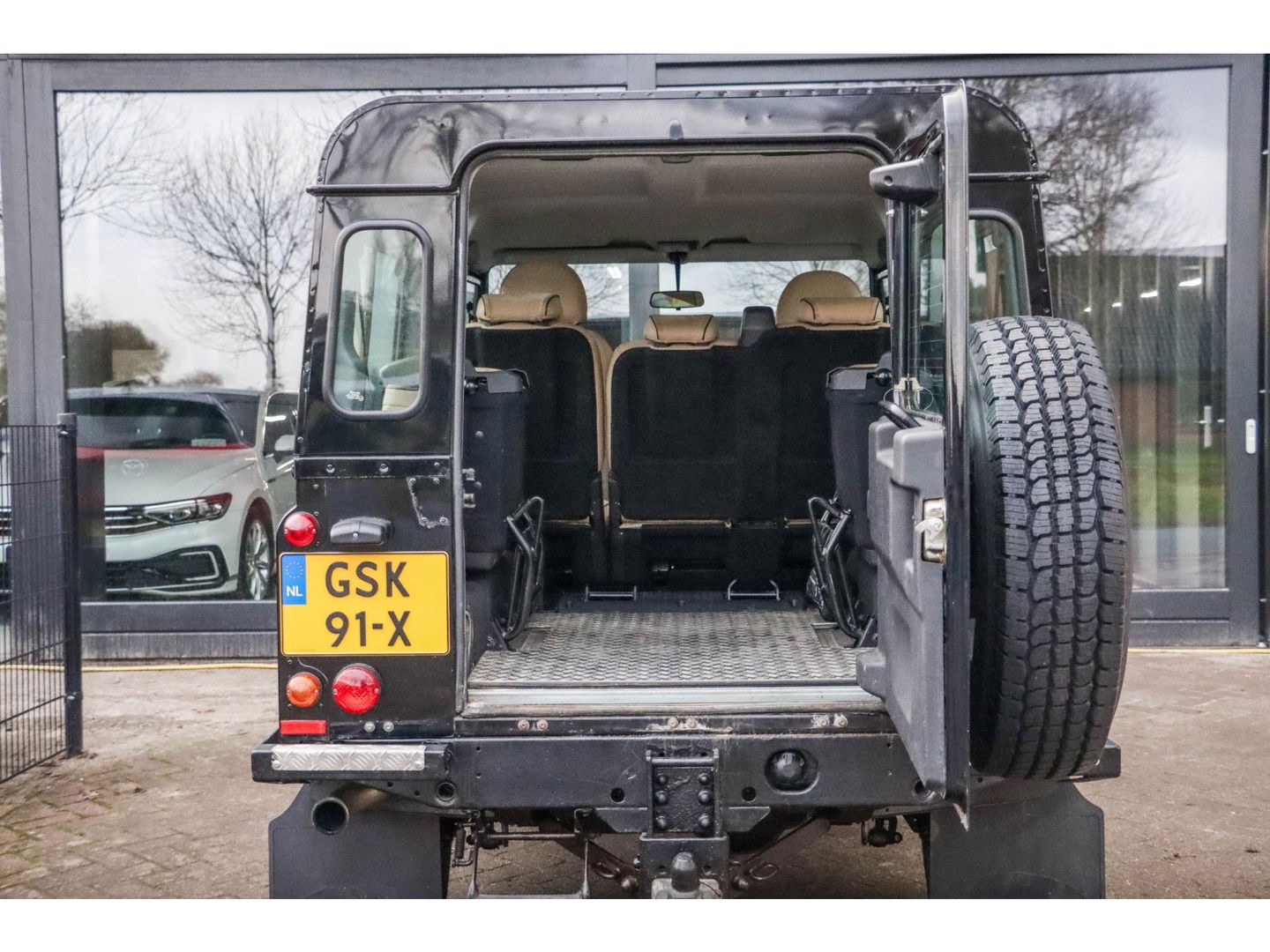 Land Rover Defender 2.4 TD 110 S | Topstaat | 65.000 KM