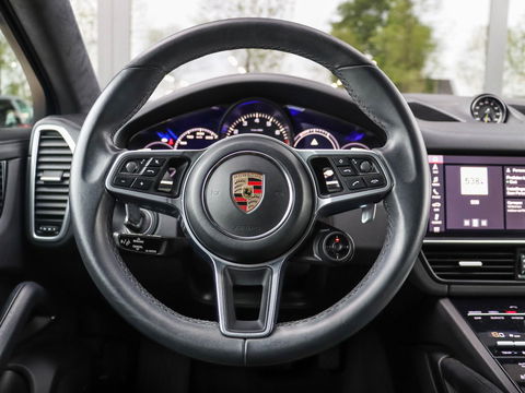 Porsche Cayenne Coupé 3.0 E-Hybrid 340PK | Carbon | Bose | Sport Chrono | Luchtvering