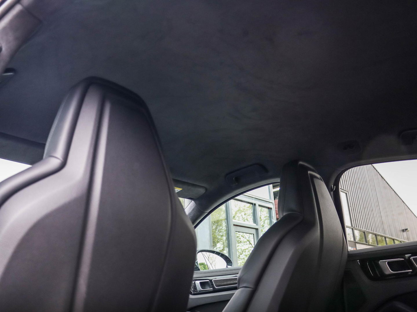 Porsche Cayenne Coupé 3.0 E-Hybrid 340PK | Carbon | Bose | Sport Chrono | Luchtvering