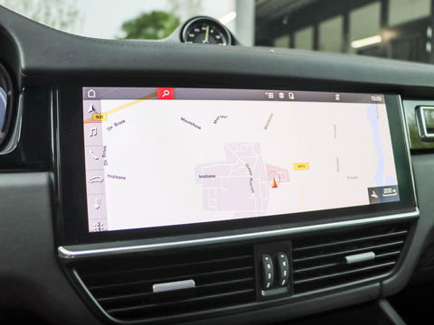 Porsche Cayenne Coupé 3.0 E-Hybrid 340PK | Carbon | Bose | Sport Chrono | Luchtvering