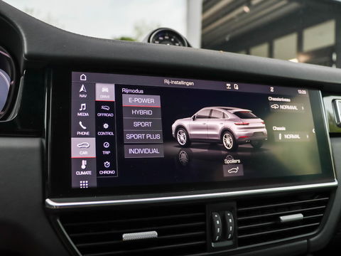 Porsche Cayenne Coupé 3.0 E-Hybrid 340PK | Carbon | Bose | Sport Chrono | Luchtvering