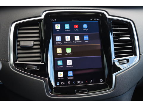 Volvo XC90 T8 Recharge AWD 7p Ultimate Dark 455pk Long Range | Panodak | Trekhaak