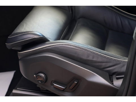 Volvo XC90 T8 Recharge AWD 7p Ultimate Dark 455pk Long Range | Panodak | Trekhaak