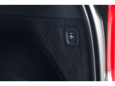 Volvo XC90 T8 Recharge AWD 7p Ultimate Dark 455pk Long Range | Panodak | Trekhaak