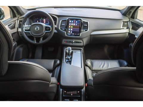 Volvo XC90 T8 Recharge AWD 7p Ultimate Dark 455pk Long Range | Panodak | Trekhaak