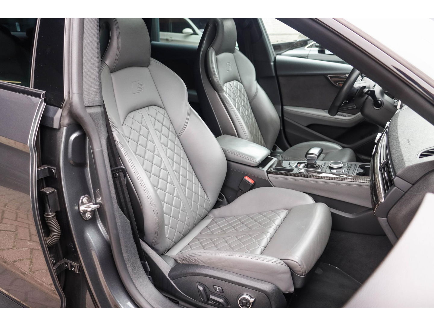 Audi S5 Sportback 3.0 TFSI S5 Quattro 354PK | B&O Audio | Schuifdak