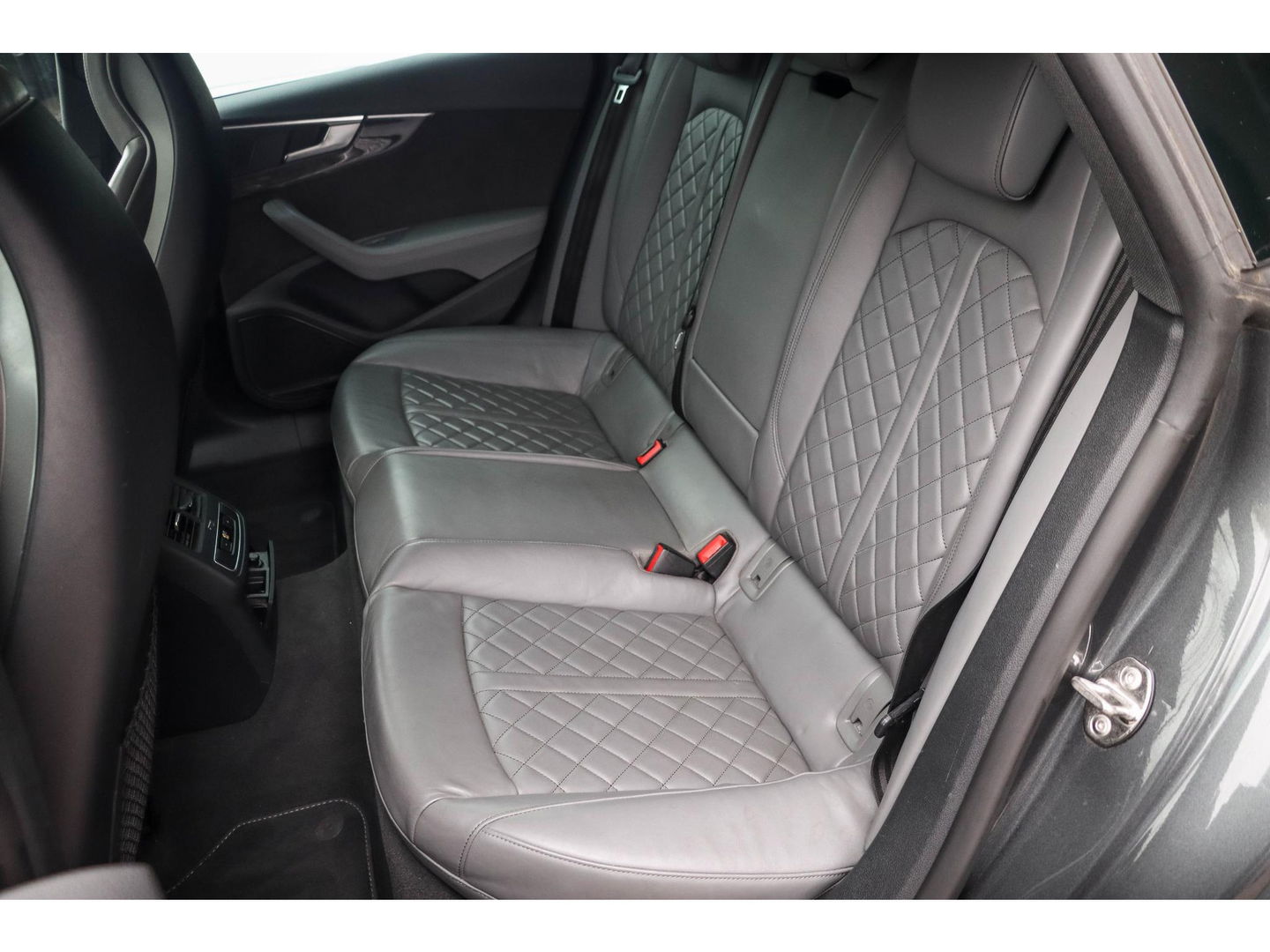 Audi S5 Sportback 3.0 TFSI S5 Quattro 354PK | B&O Audio | Schuifdak