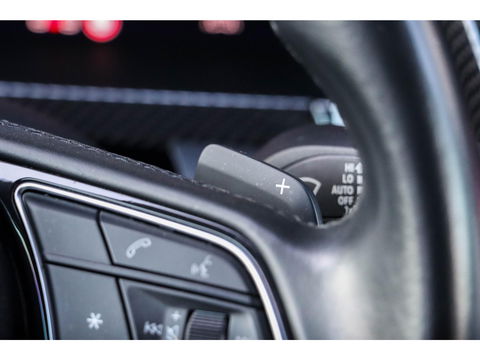 Audi A3 Limousine 35 TFSI 150pk Business Edition | Leder