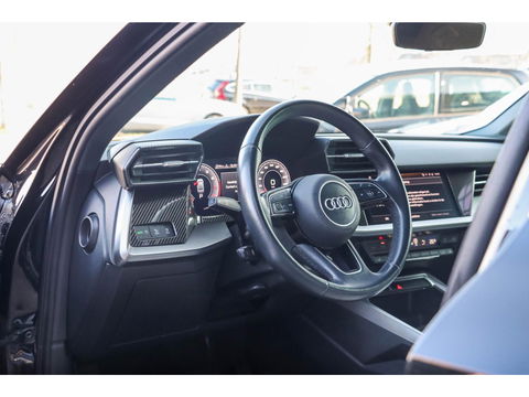 Audi A3 Limousine 35 TFSI 150pk Business Edition | Leder