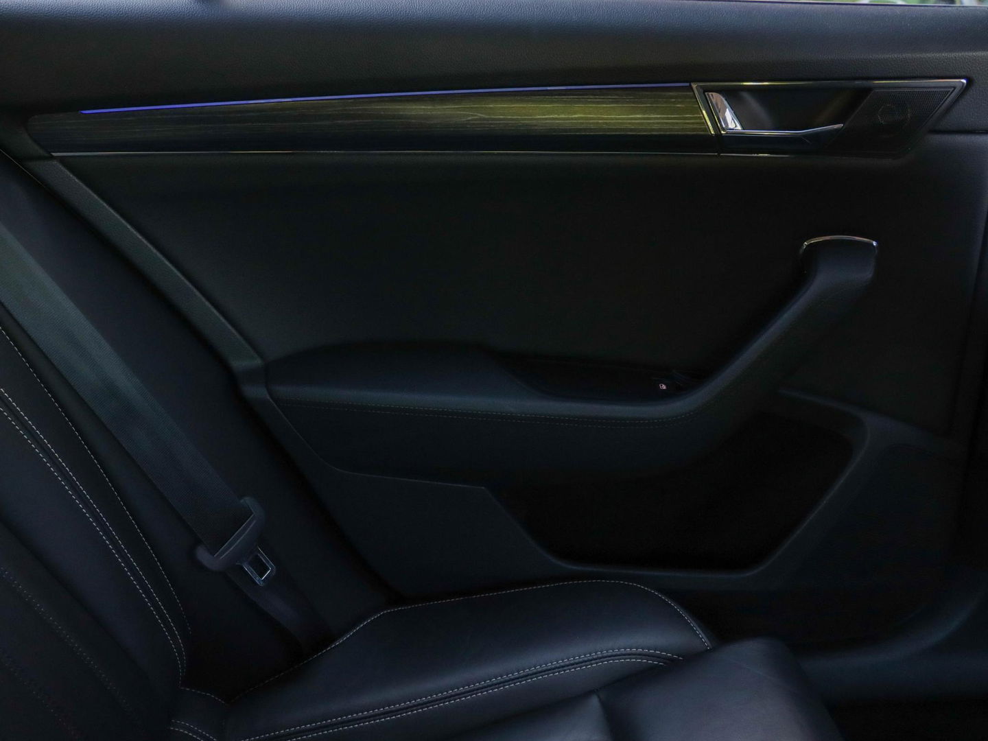 Škoda Superb Combi 1.5 TSI Business Ed. Plus DSG Leder | Memory | Winterpakket