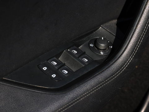 Škoda Superb Combi 1.5 TSI Business Ed. Plus DSG Leder | Memory | Winterpakket