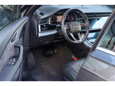 Audi Q7 55 TFSI e Quattro S Line 340pk | B&O Audio | | Black Pack