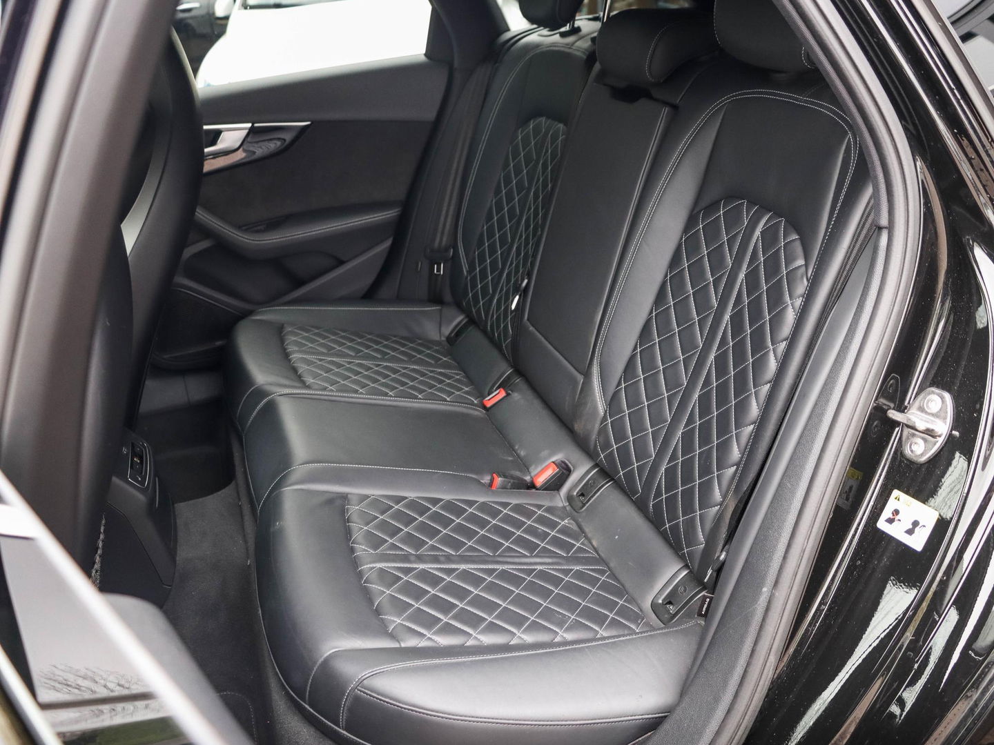 Audi S4 Avant S4 3.0 TFSI 354PK Quattro Pro Line Plus B&O Audio | Camera | Sportstoelen | Memory