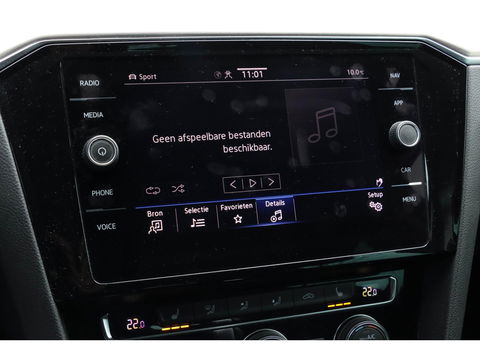 Volkswagen Passat Variant 1.5 TSI 150pk DSG Elegance R-Line