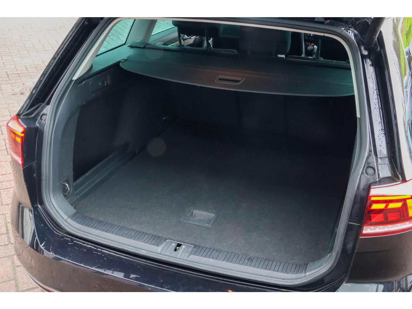 Volkswagen Passat Variant 1.5 TSI 150pk DSG Elegance R-Line