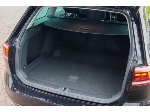 Volkswagen Passat Variant 1.5 TSI 150pk DSG Elegance R-Line
