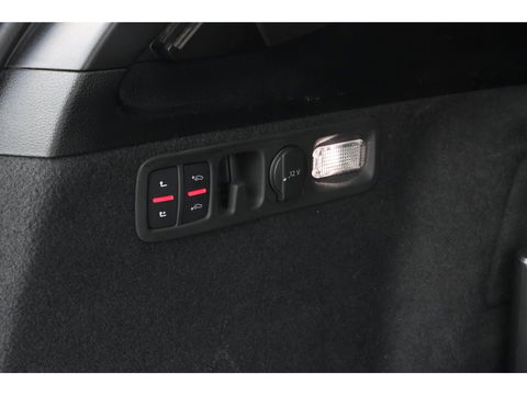 Audi Q7 60 TFSI e 455pk Quattro Competition | 360 | 22 inch | Luchtvering | Trekhaak | Matrix LED