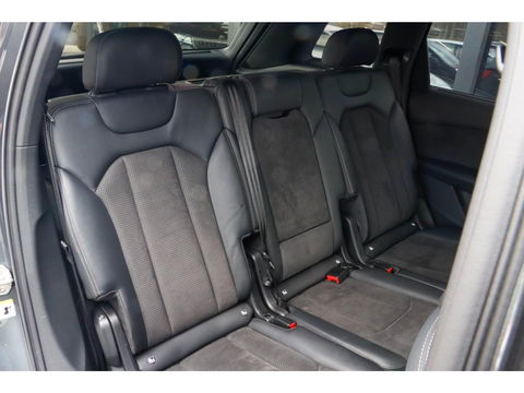 Audi Q7 60 TFSI e 455pk Quattro Competition | 360 | 22 inch | Luchtvering | Trekhaak | Matrix LED