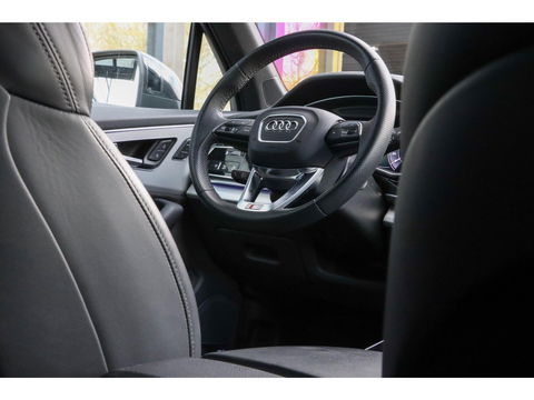 Audi Q7 60 TFSI e 455pk Quattro Competition | 360 | 22 inch | Luchtvering | Trekhaak | Matrix LED