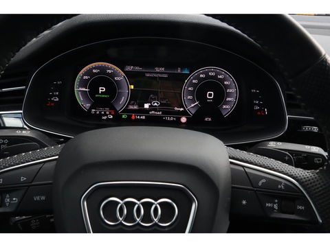 Audi Q7 60 TFSI e 455pk Quattro Competition | 360 | 22 inch | Luchtvering | Trekhaak | Matrix LED