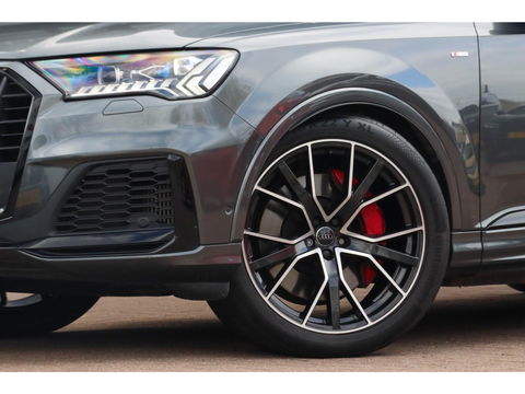 Audi Q7 60 TFSI e 455pk Quattro Competition | 360 | 22 inch | Luchtvering | Trekhaak | Matrix LED