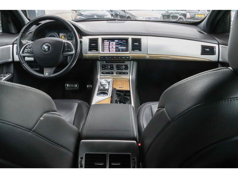 Jaguar XF Sportbrake 3.0 D R-Sport 240 pk | Leder | Uniek | Lage kilometerstand!
