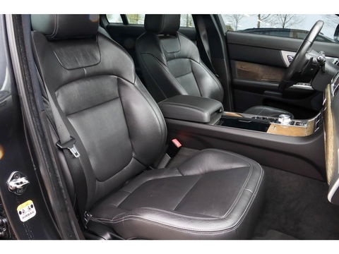 Jaguar XF Sportbrake 3.0 D R-Sport 240 pk | Leder | Uniek | Lage kilometerstand!