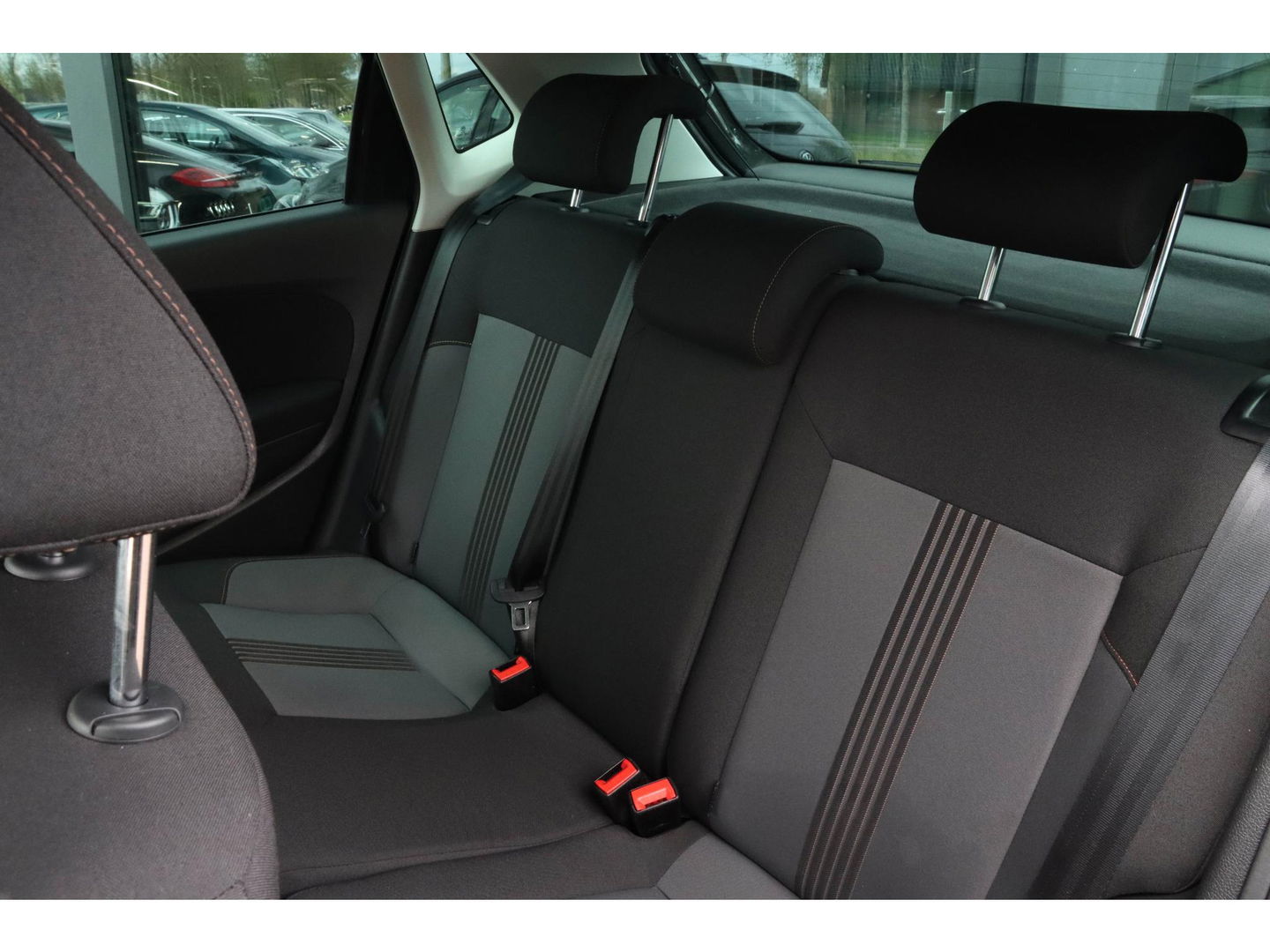 Volkswagen Polo 1.0 Allstar | Climate Control | Lichtmetalen velgen | PDC