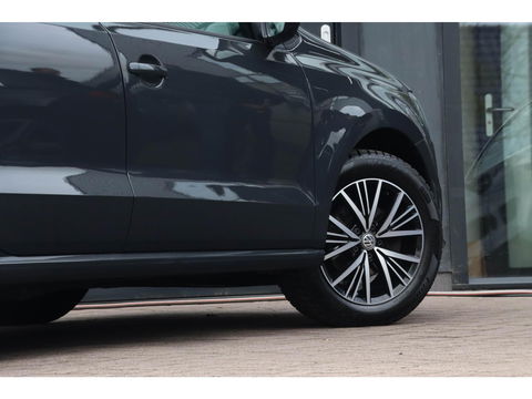 Volkswagen Polo 1.0 Allstar | Climate Control | Lichtmetalen velgen | PDC