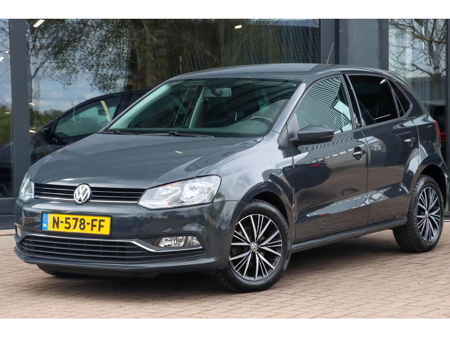 Volkswagen Polo 1.0 Allstar | Climate Control | Lichtmetalen velgen | PDC