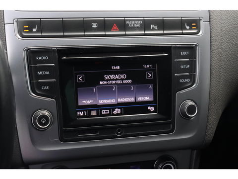 Volkswagen Polo 1.0 Allstar | Climate Control | Lichtmetalen velgen | PDC