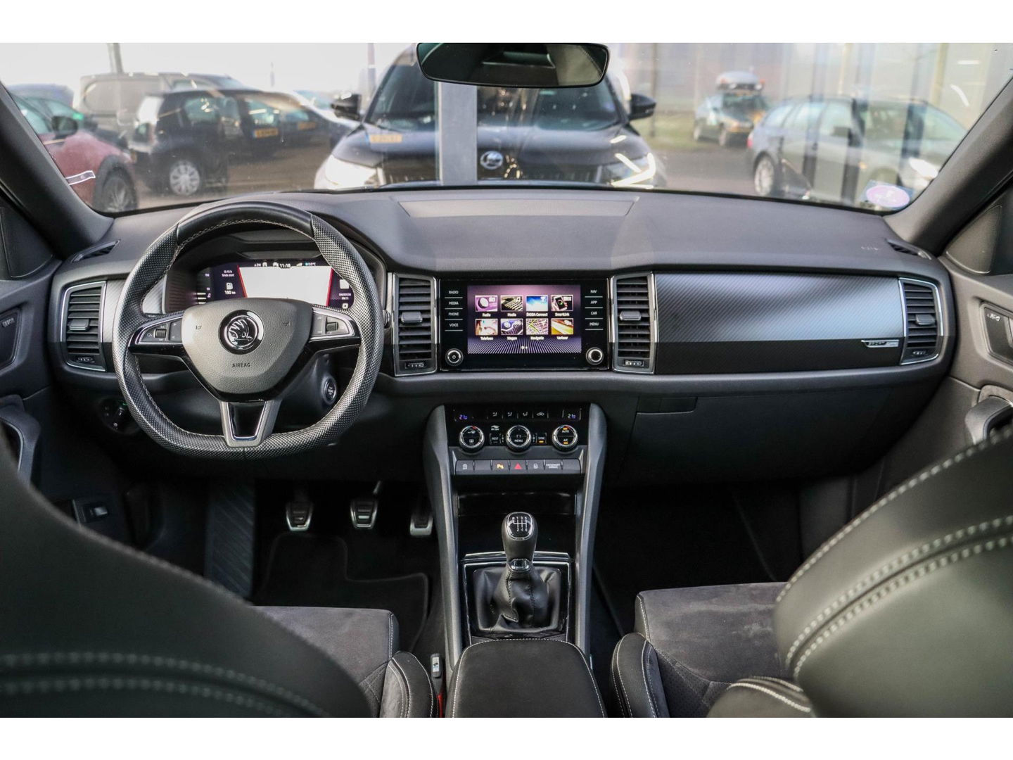 Škoda Kodiaq 1.5 TSI 150pk Sportline Business | Trekhaak