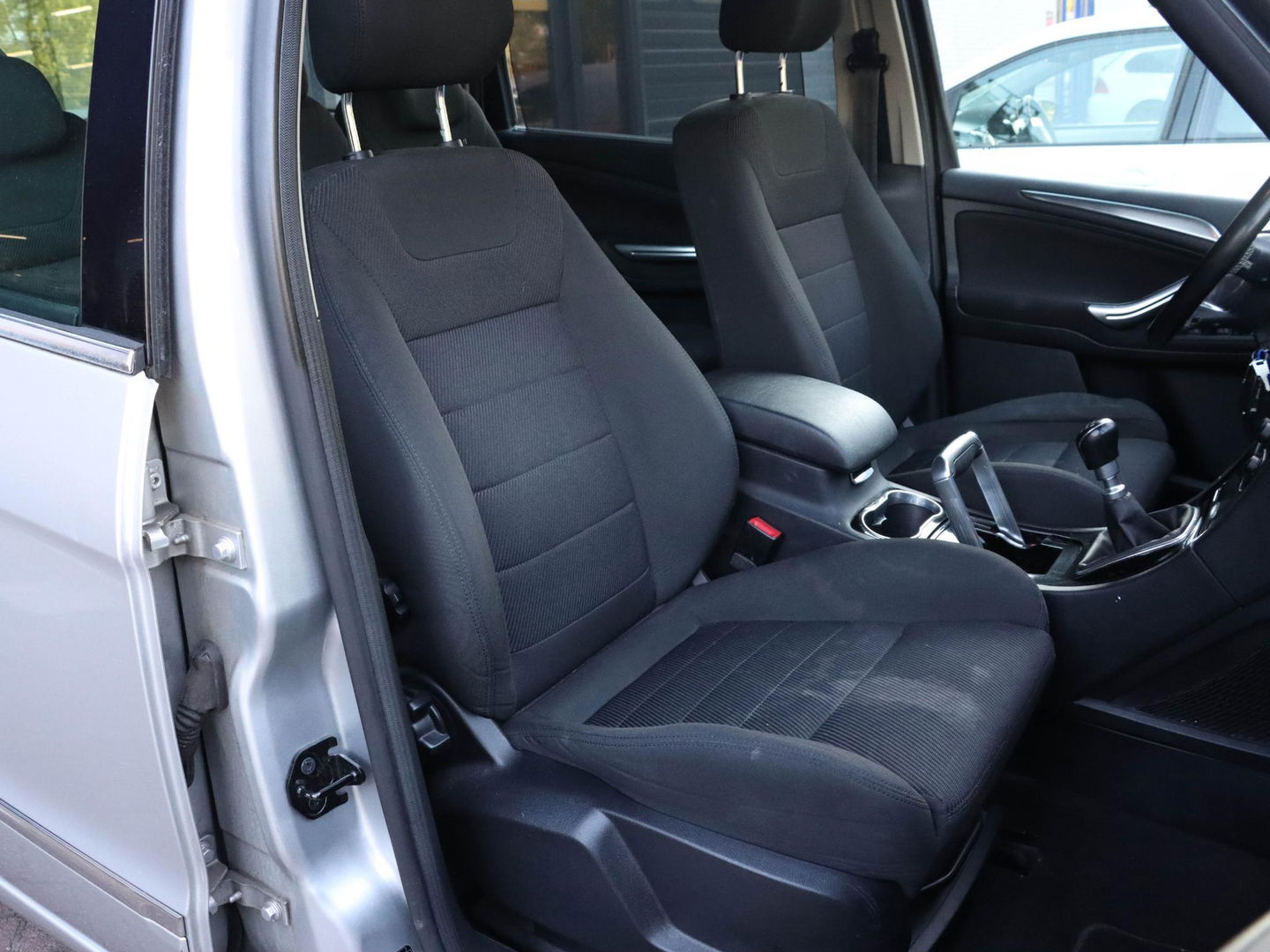 Ford Galaxy 1.6 SCTi Titanium 160pk | 7 persoons